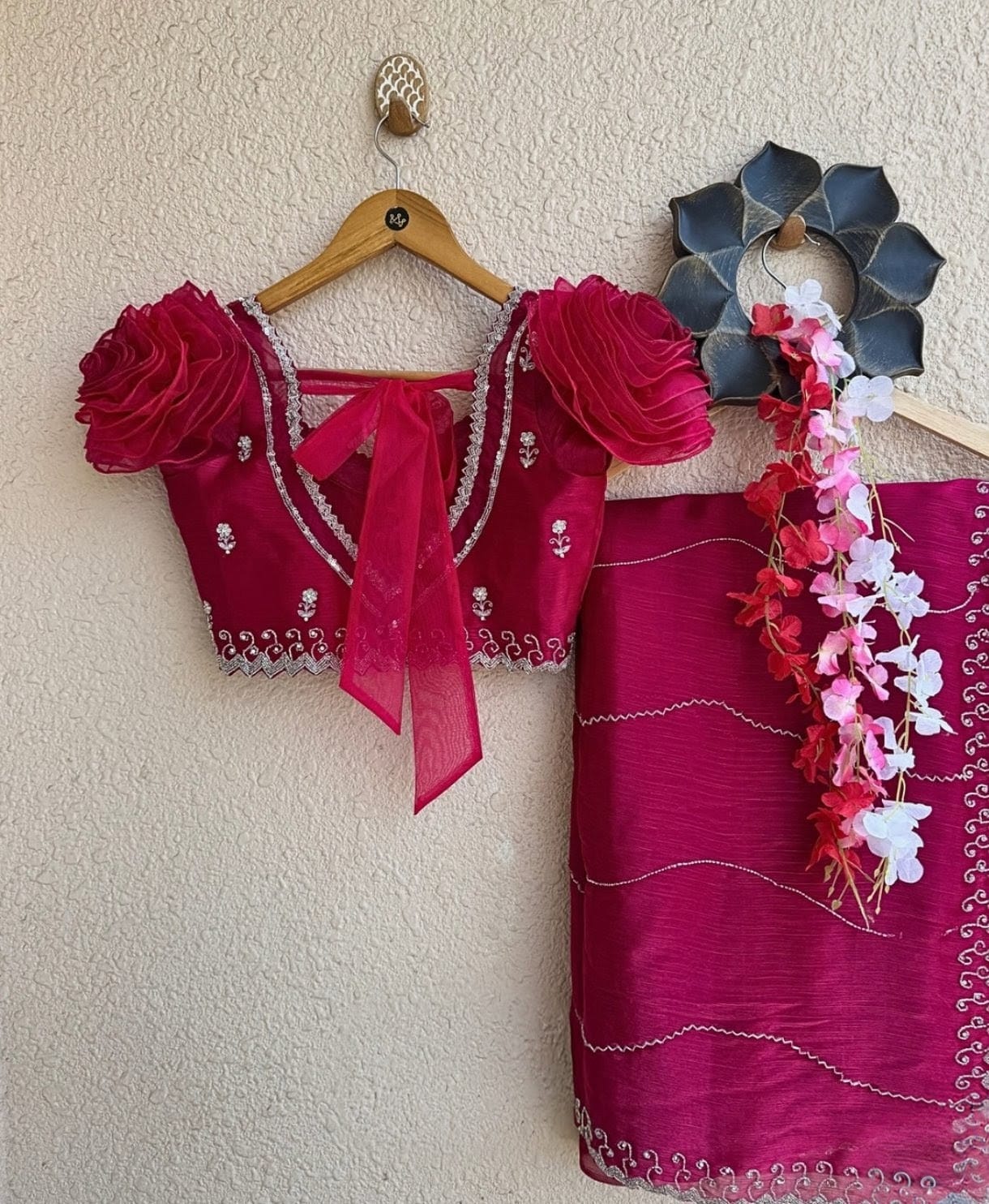Rani Pink Puff Sleeve Designer Blouse with V-Neck & Tie-Up Back